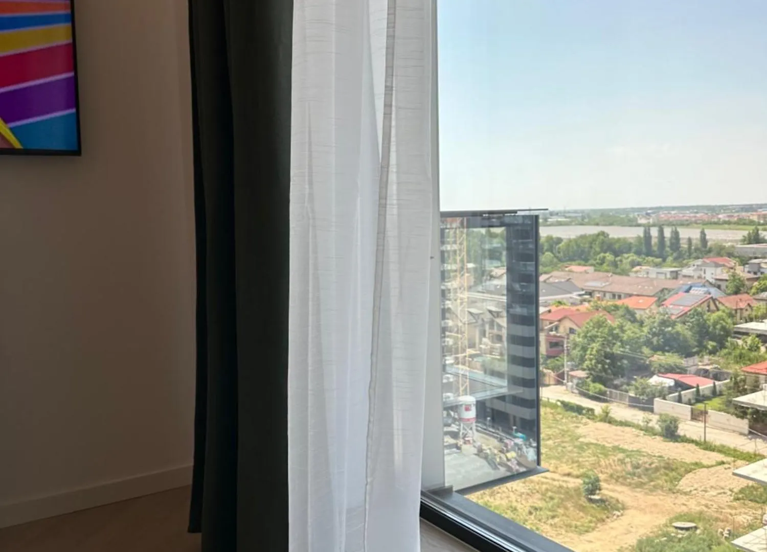 Cortina North New Luxury Apartment With Parking- Self Check In Voluntari